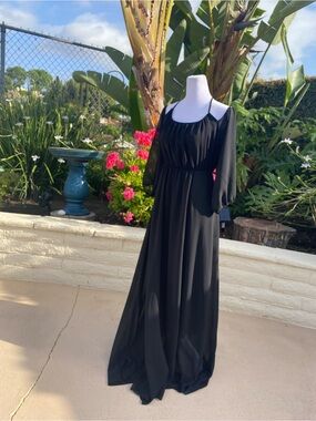 Black Cold-Shoulder Maxi Dress with Elastic Waist